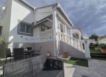 Revente - Villa individuelle -
Orihuela Costa - Los Altos