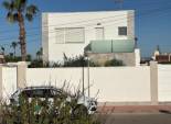 Wiederverkauf - Freistehende Villa -
Torrevieja - La Siesta - El Salado -  Torreta