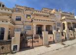Resale - Terraced House -
Orihuela Costa - Villamartín