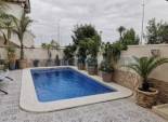 Reventa - Villa independiente -
Orihuela Costa - Playa Flamenca