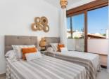 Nybyggnation - Bungalow-Lägenhet -
Torrevieja