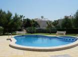 Resale - Terraced House -
Orihuela Costa - La Florida