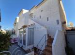 Resale - bungalow -
Orihuela Costa - La Florida