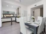 Obra nueva - Villa independiente -
Pilar de la Horadada