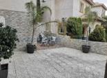 Reventa - Villa independiente -
Orihuela Costa - Playa Flamenca