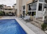 Reventa - Villa independiente -
Orihuela Costa - Playa Flamenca